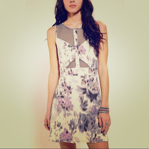 NWOT Urban Outfitters Silence + Noise Party Dress - Picture 1 of 5