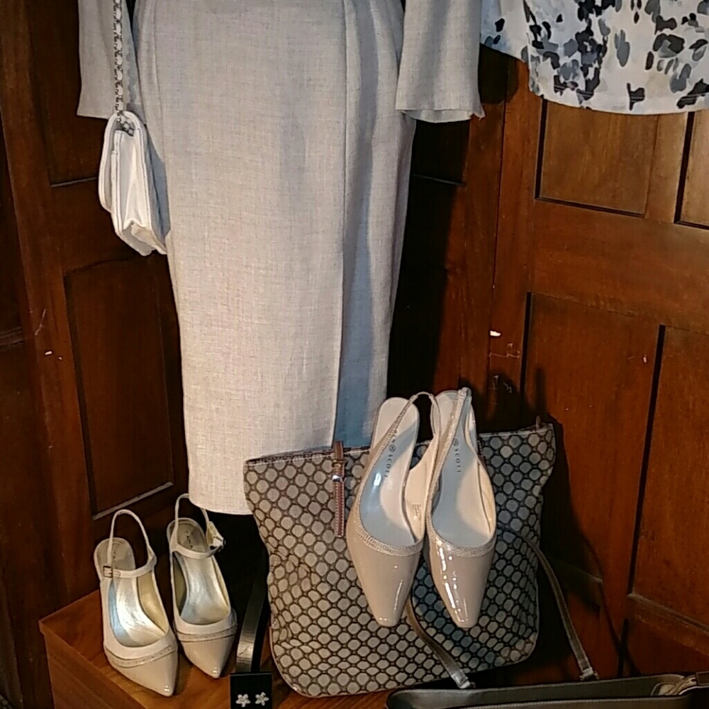 R O P E.  La Mode Mademoiselle Suit! - Picture 2 of 6