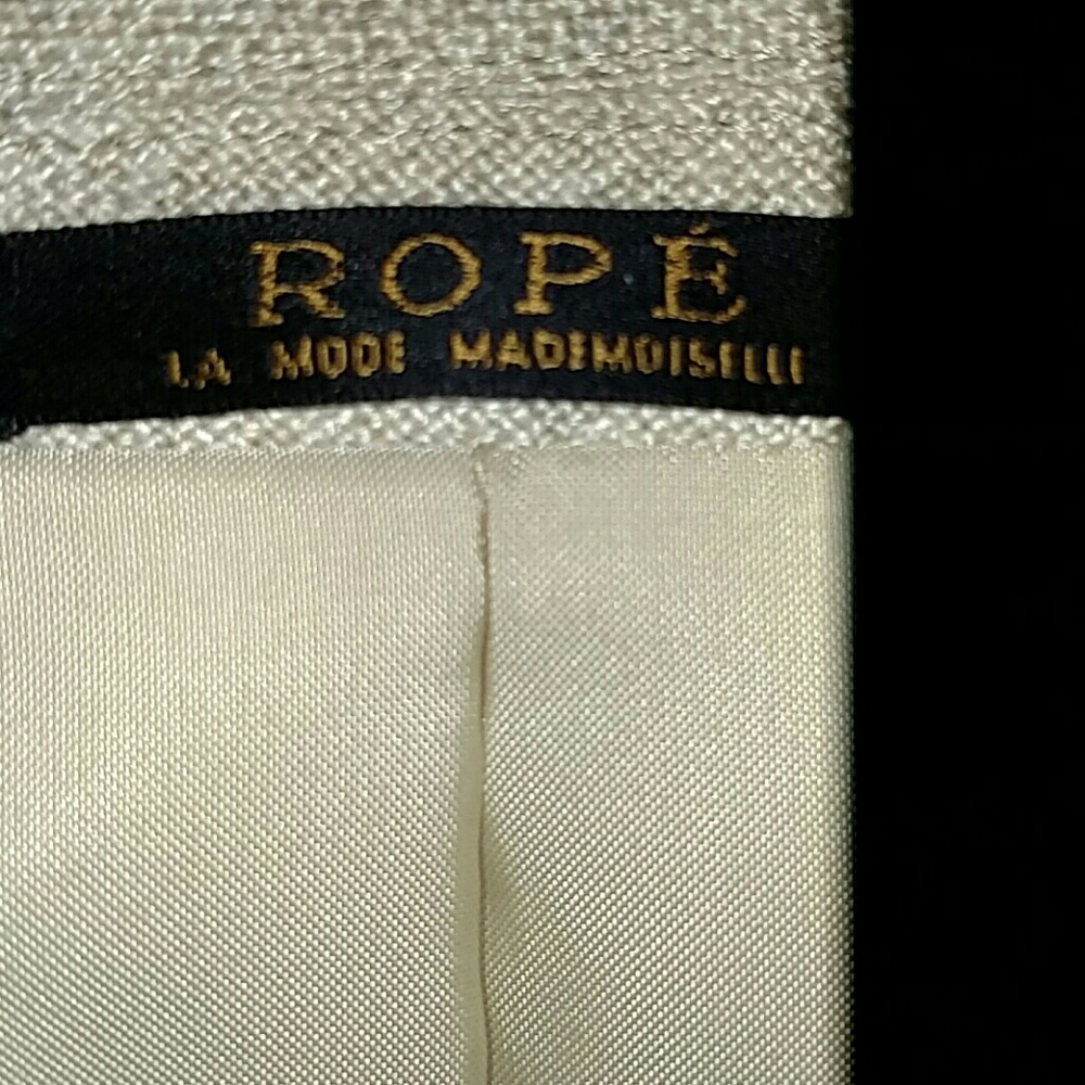 R O P E.  La Mode Mademoiselle Suit! - Picture 6 of 6