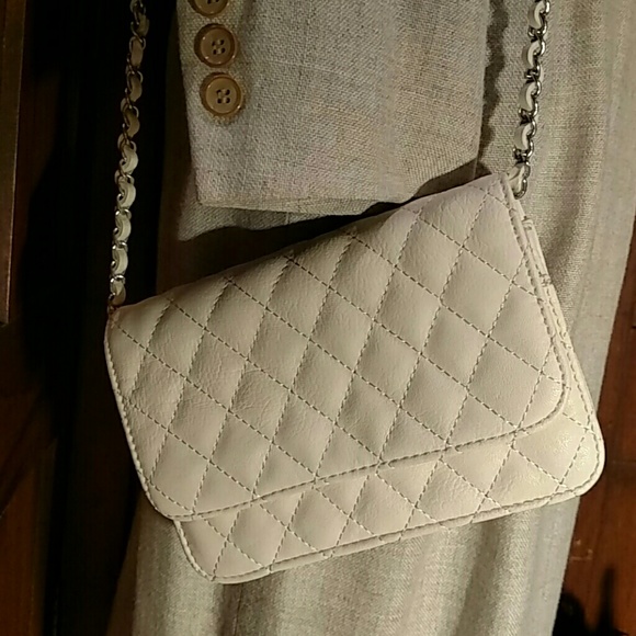 R O P E. La Mode Mademoiselle Suit! - Picture 4 of 6