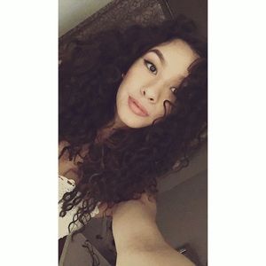 Meet your Posher, Marina