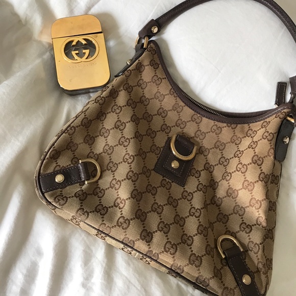Authentic Gucci medium size handbag - Picture 1 of 3