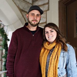 Meet your Posher, Caitlin