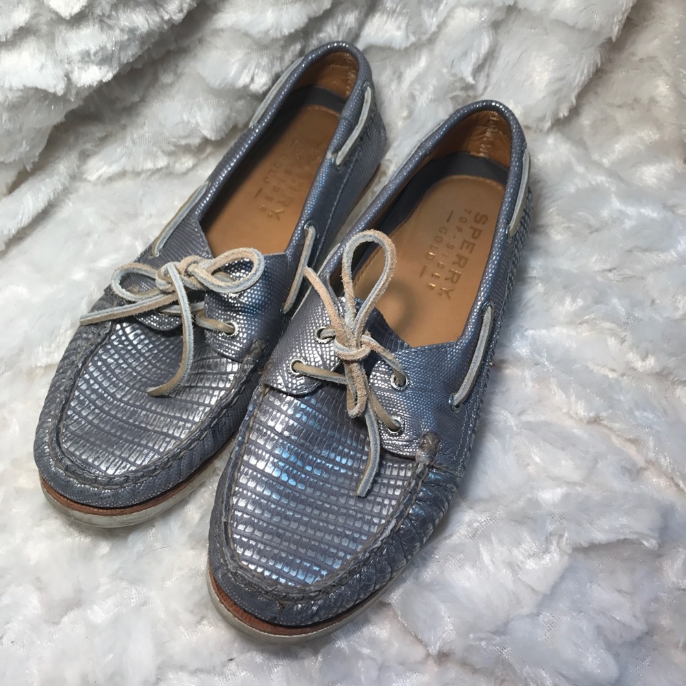 Women's top-sides gold Sperry shoes