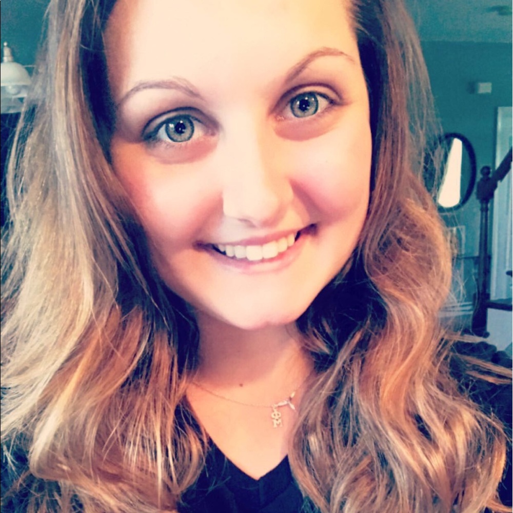 Meet your Posher, Gabby