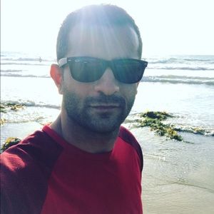 Meet your Posher, Moe