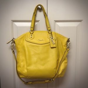 Coach tote