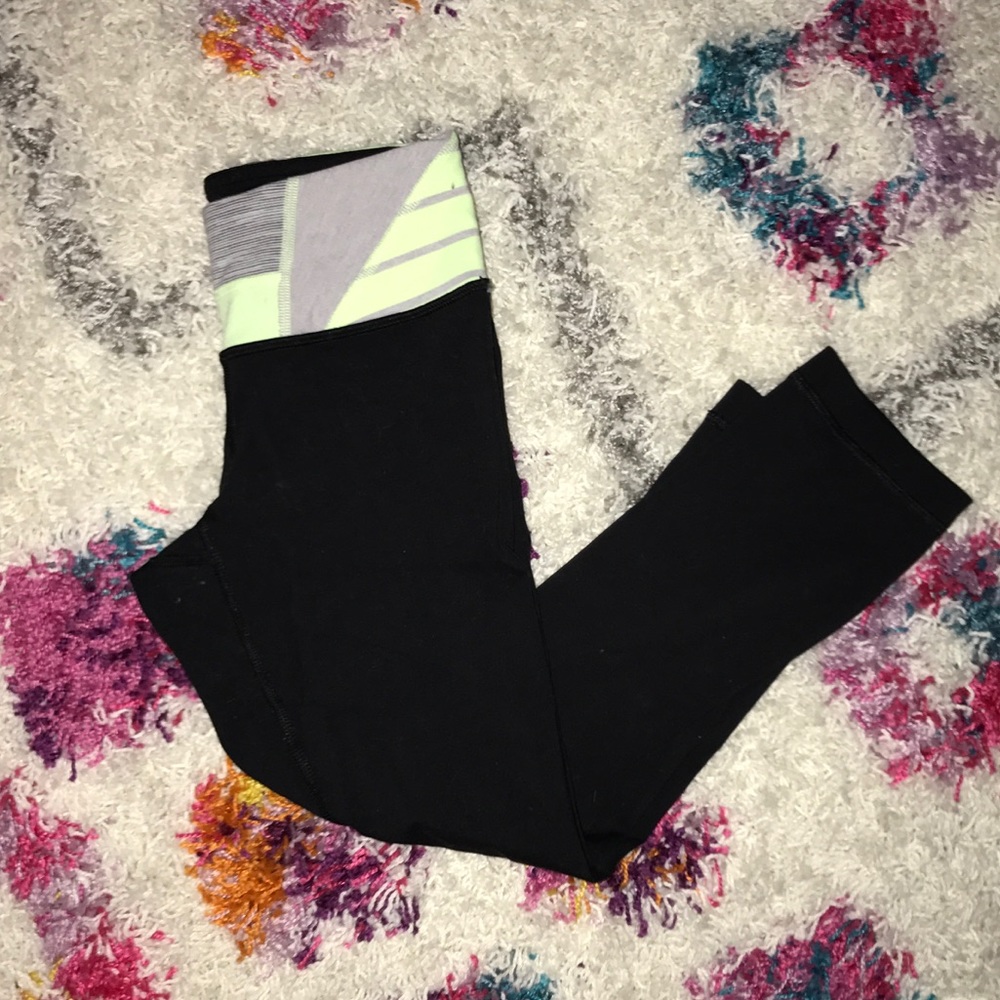 Lululemon wunder under crop size 2