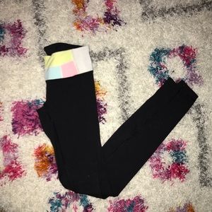 Lululemon wunder under size 2