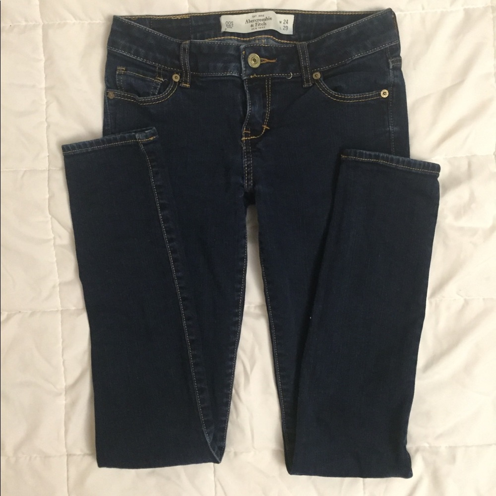 Abercrombie and Fitch: Jeans