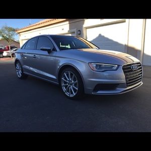 Meet your Posher, Sherillyn