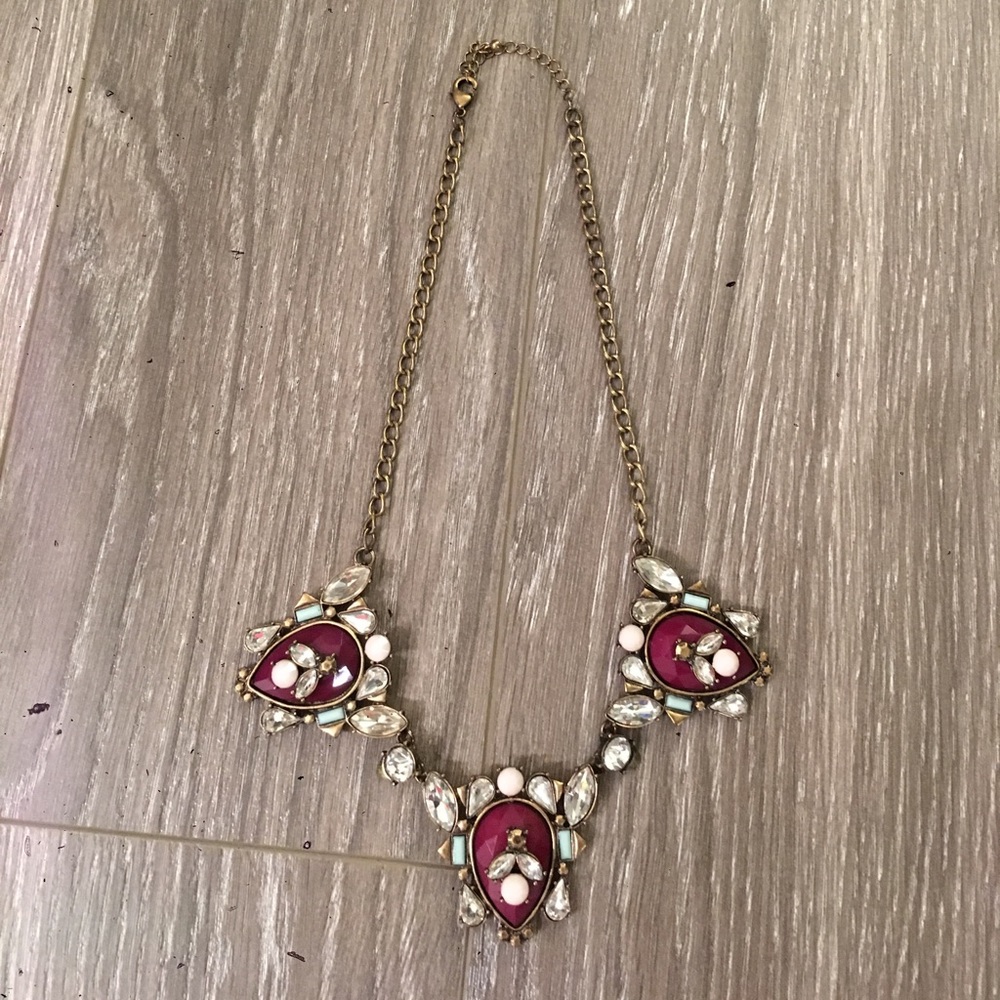 Brand new necklace