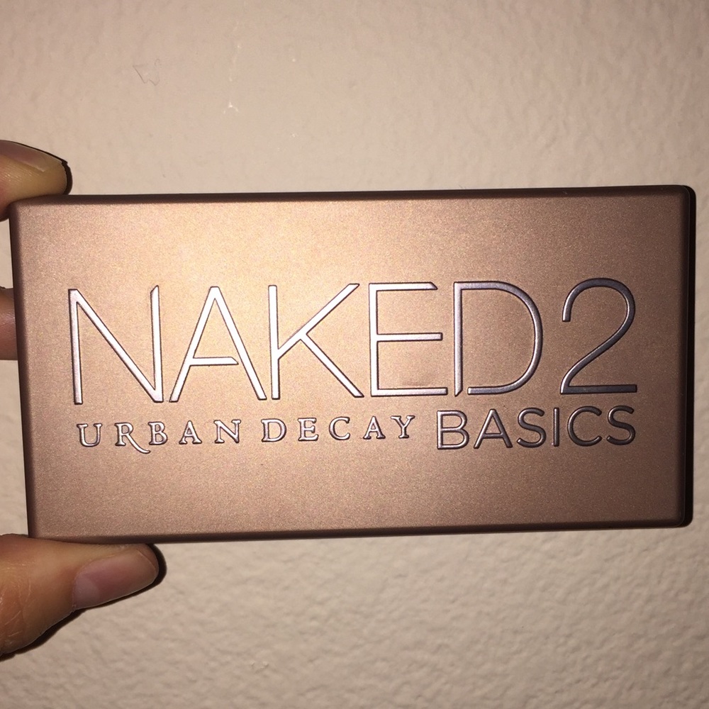 Naked 2 Basics Palette