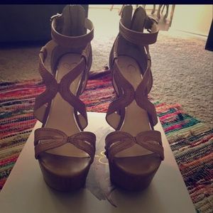 Jessica Simpson dorrin high heels