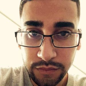 Meet your Posher, Carlos