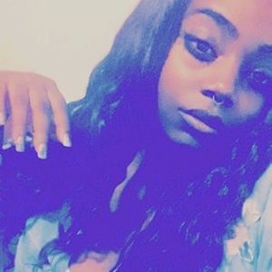 Meet your Posher, Iman