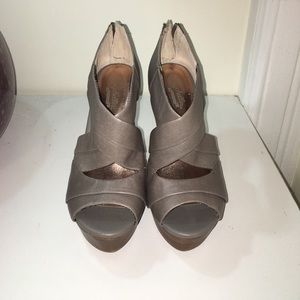 Seychelles wedges