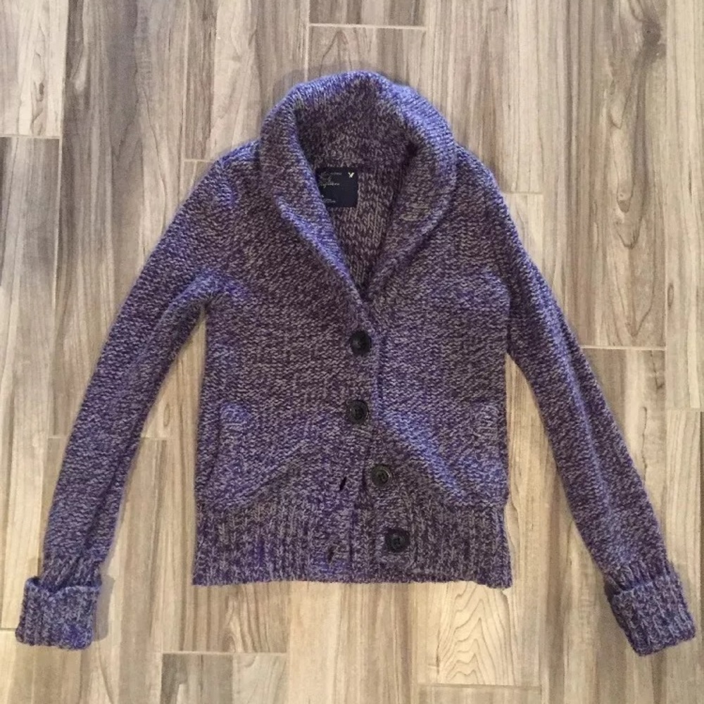 AEO America Eagle Knitted  button down sweater
