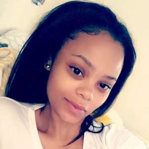 Meet your Posher, Jade