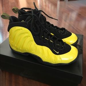 Nike Little Posite (foamposite) one, opti yellow.