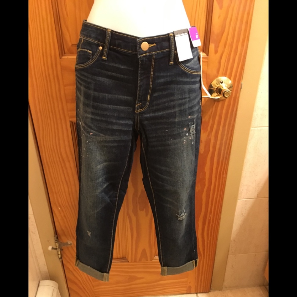 Brand New Mossimo Distressed denim capris SZ 8