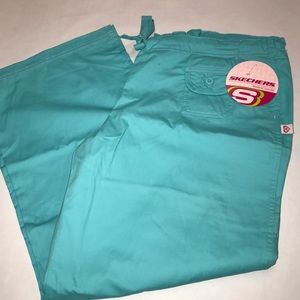 Women's Skechers Drawstring Scrub Pants. NWT. PL