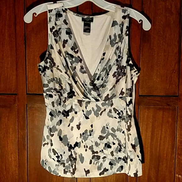Ann Taylor Tops - Ann Taylor Sleeveless Blouse