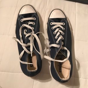 navy blue converse
