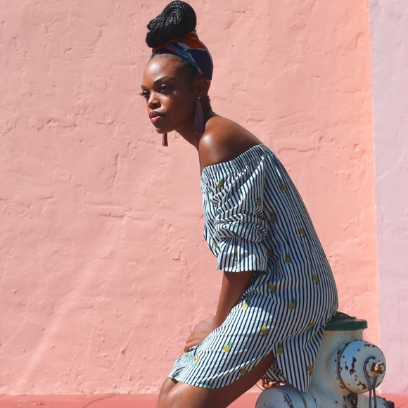 ❌SOLD❌OFF THE SHOULDER STRIPED PINEAPPLE DRESS!!! - Picture 5 of 5