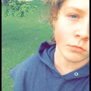 Meet your Posher, Dylan