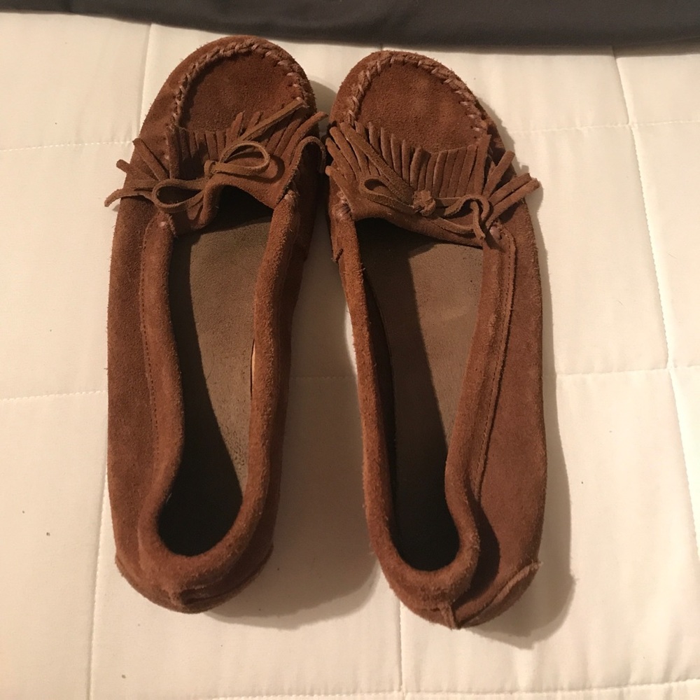 minnetonka moccasins