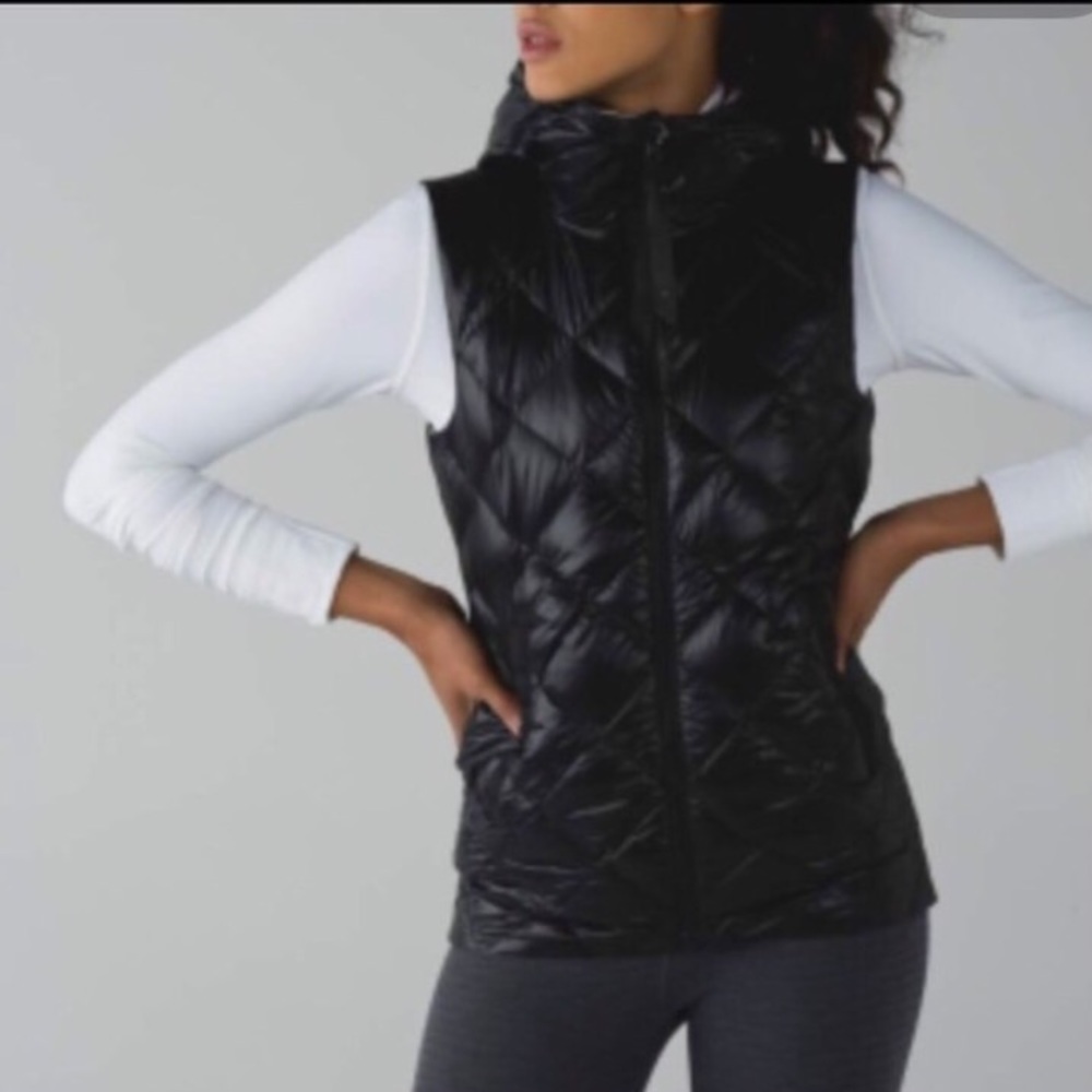 Lululemon The Fluffiest Vest Reversible sz 4