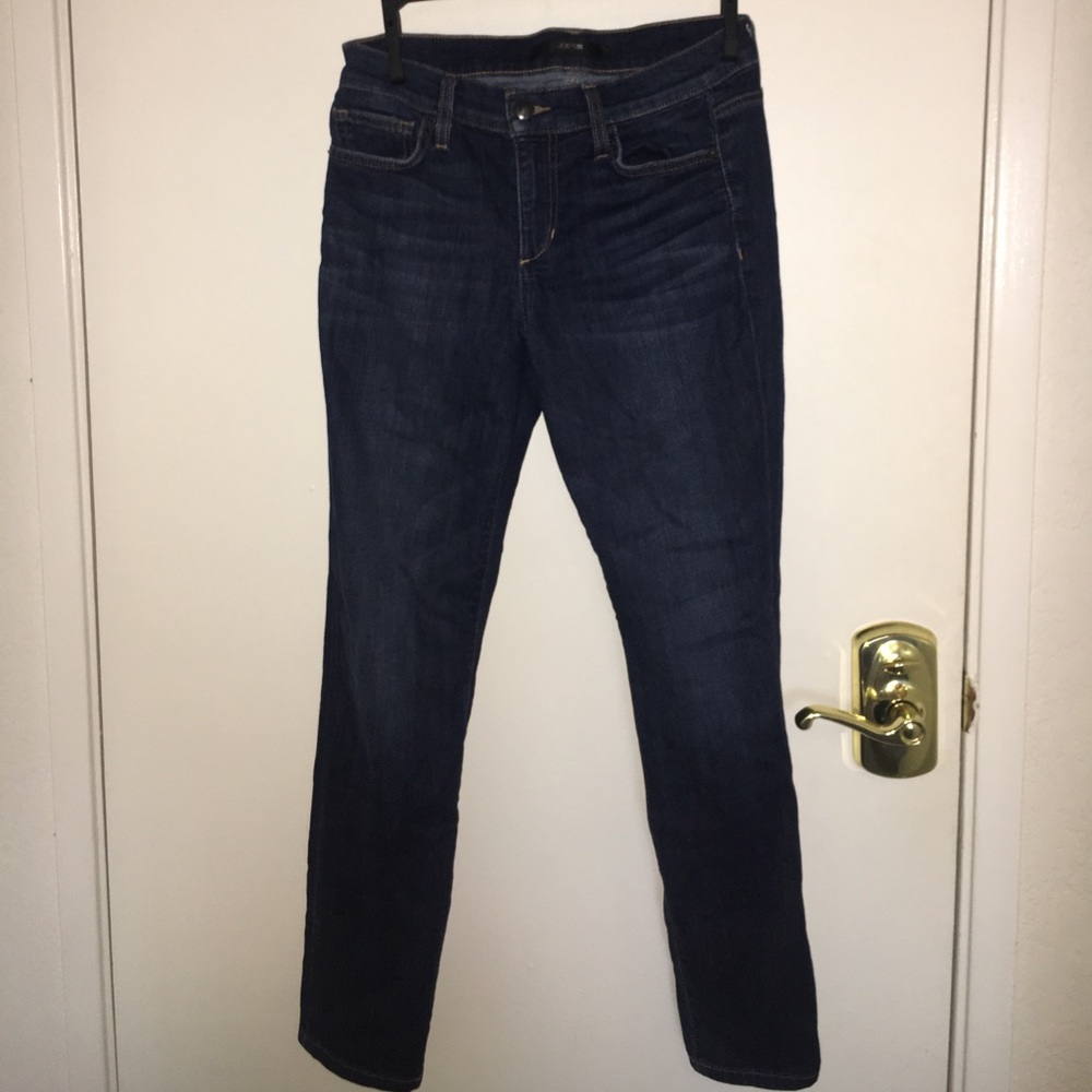 Straight leg Joe's Jeans (dark wash)