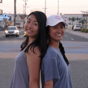 Meet your Posher, Gloria