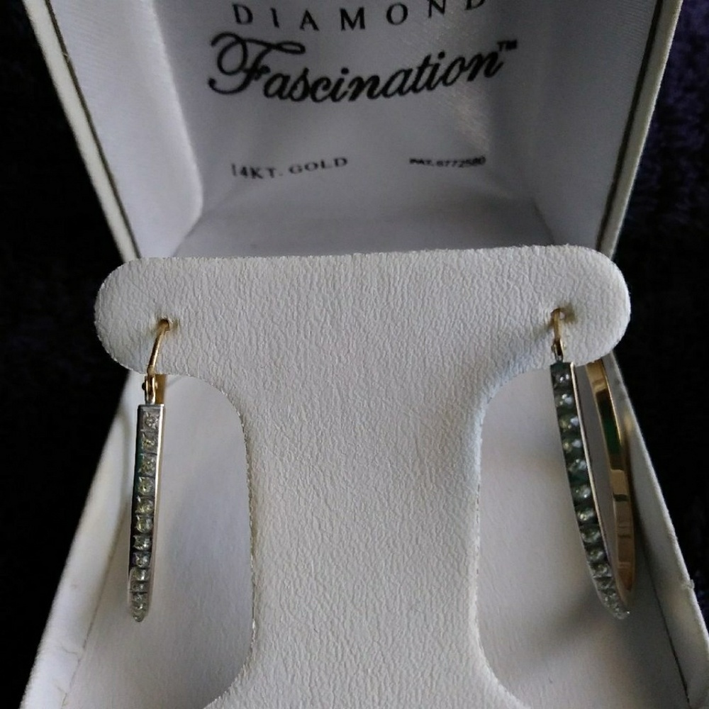 14k diamond accent hoop earings