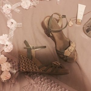 Classy summertime wedges