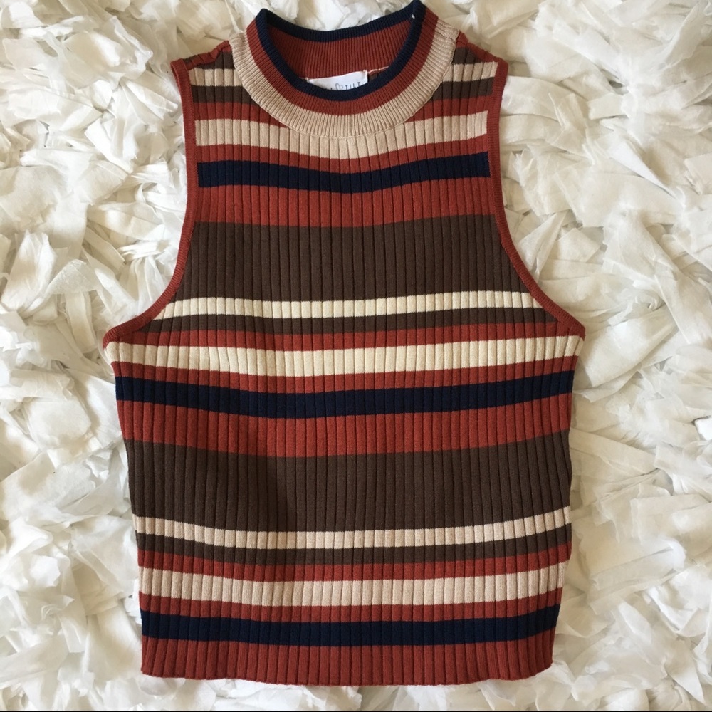 Vintage inspired fitted tank