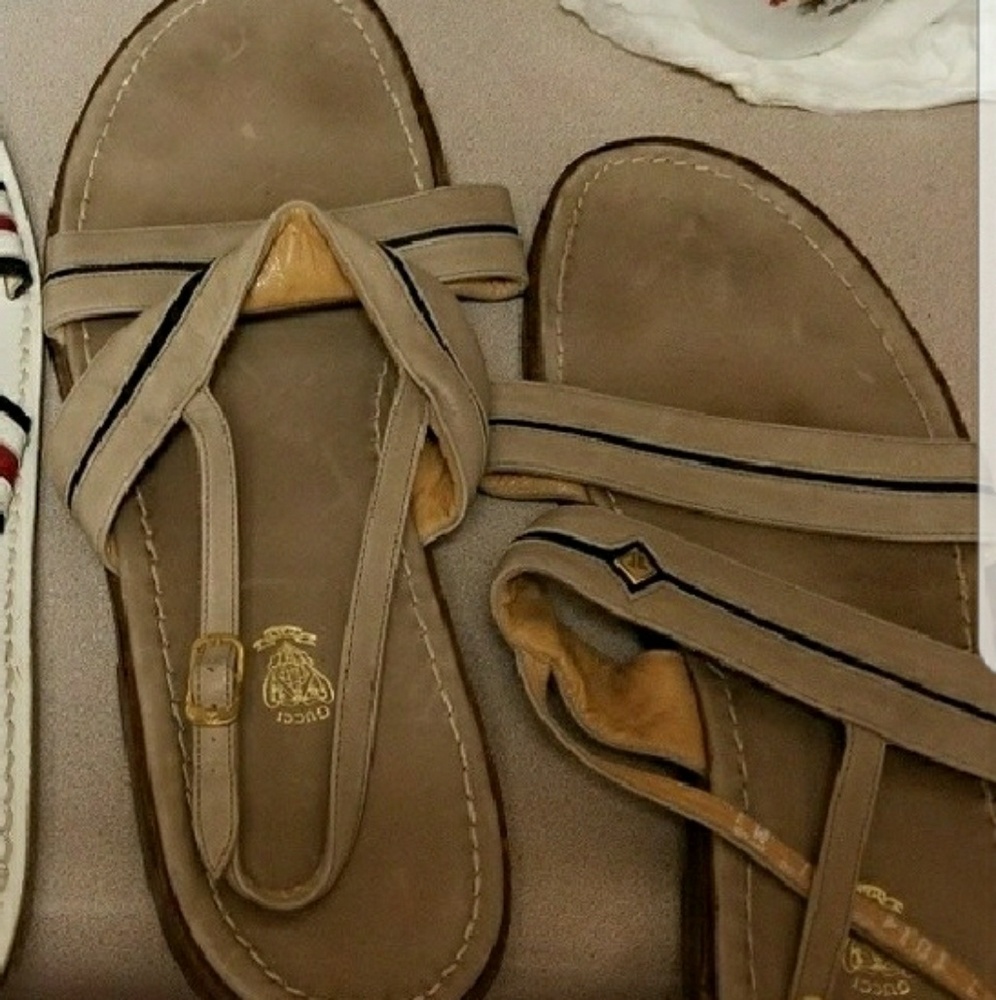 Men's Gucci sandals