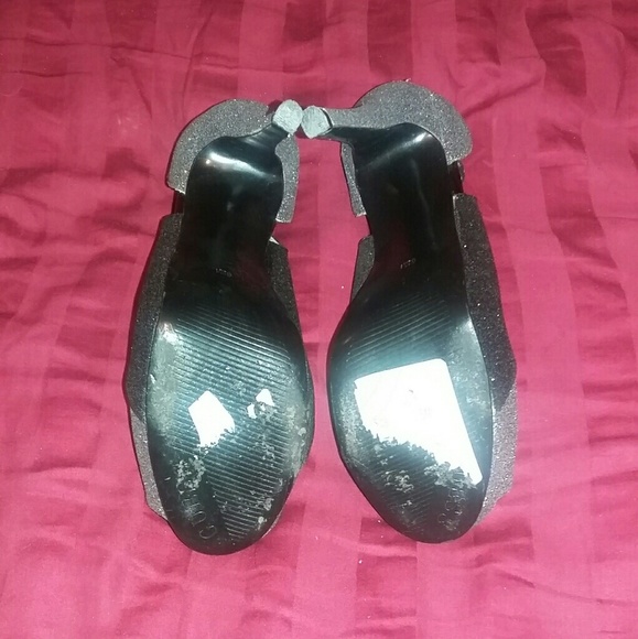 💋GUESS HONDO GLITTER PUMPS - Picture 4 of 5