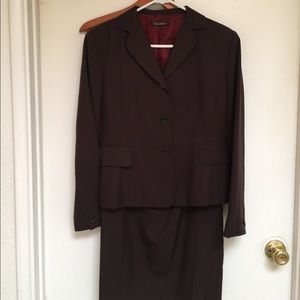 Tahari dress and suit set