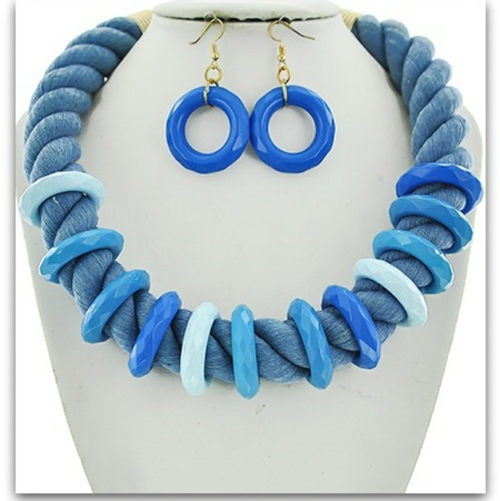 Rope/ring necklace set