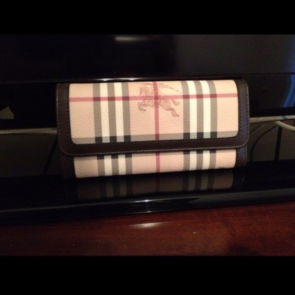 SOLD Authentic Burberry wallet
