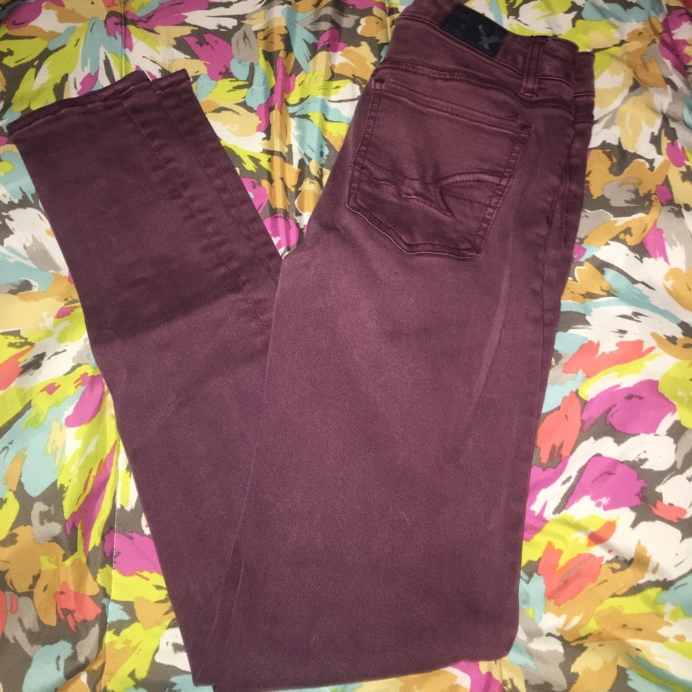 hi rise american eagle sateen maroon pants