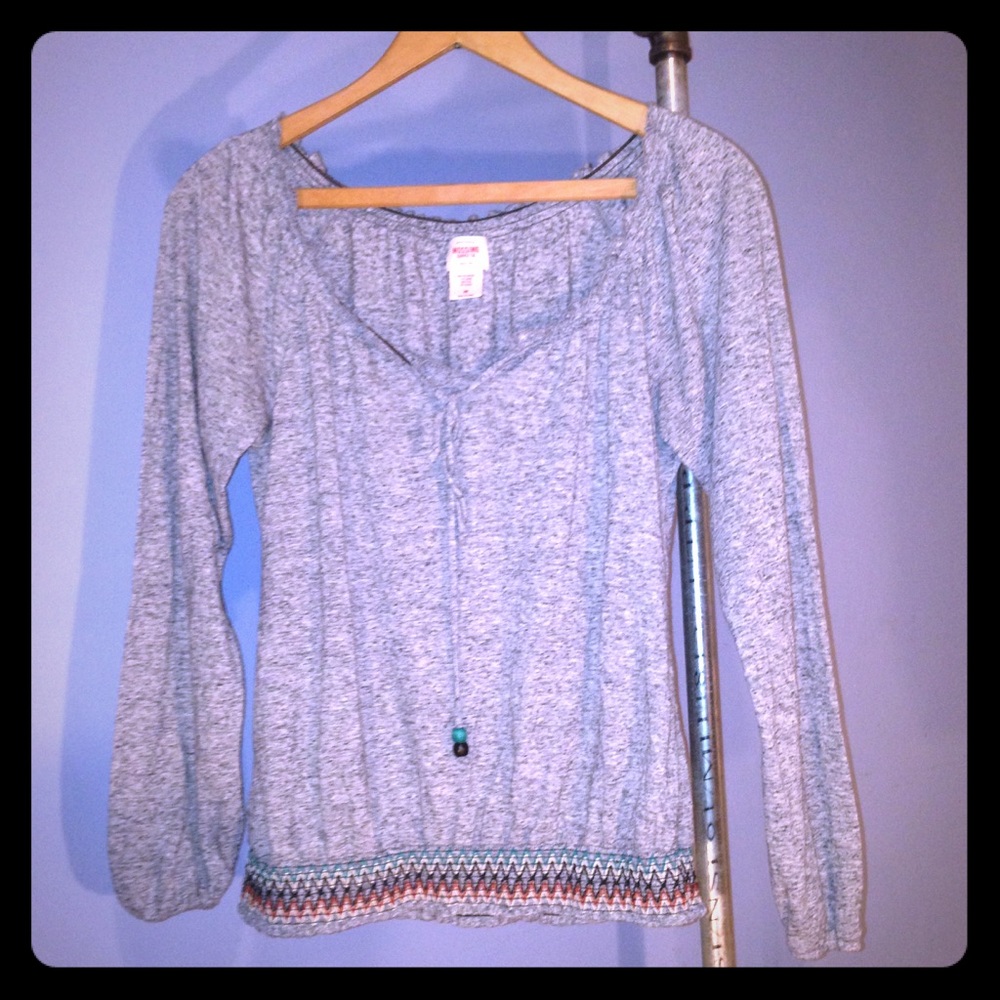 Xhilaration vintage top