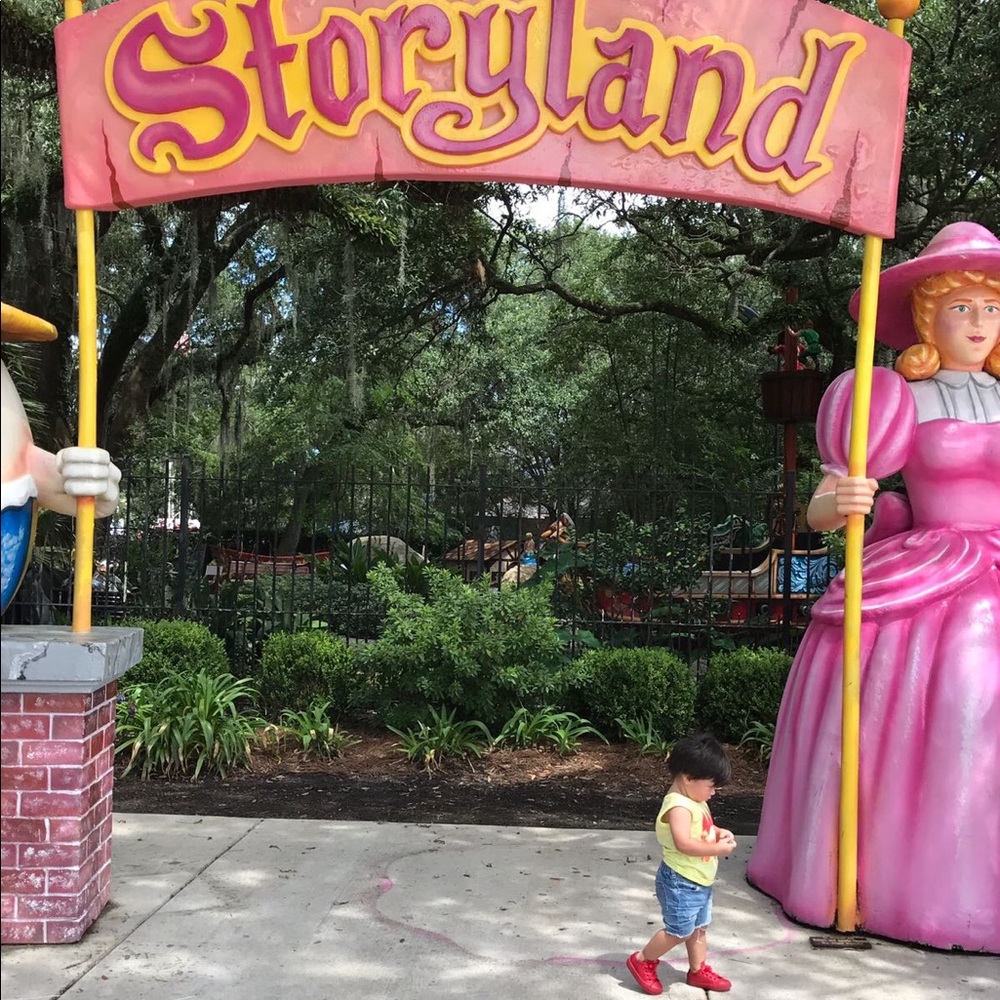 Meet your Posher, Kassy