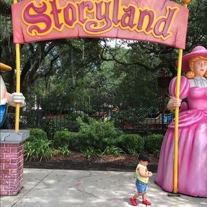 Meet your Posher, Kassy