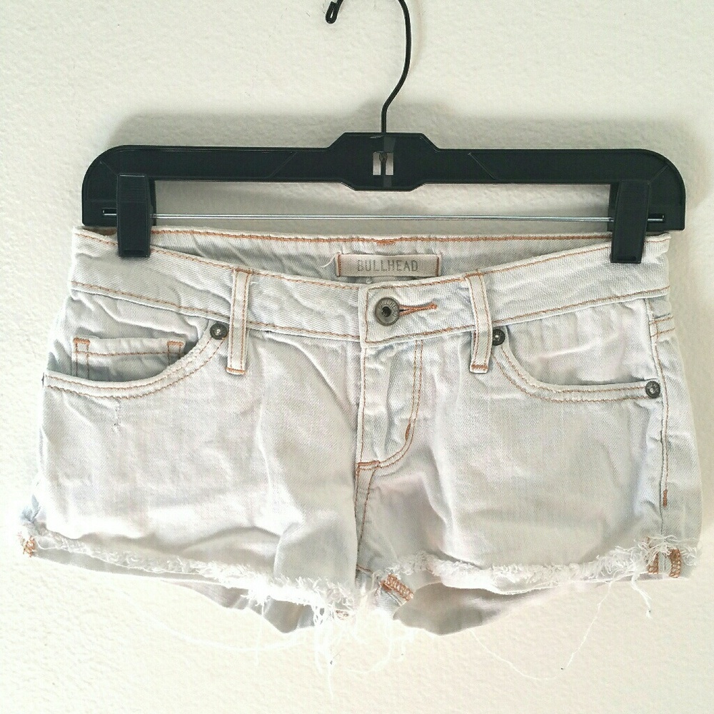 Bullhead White Shorts