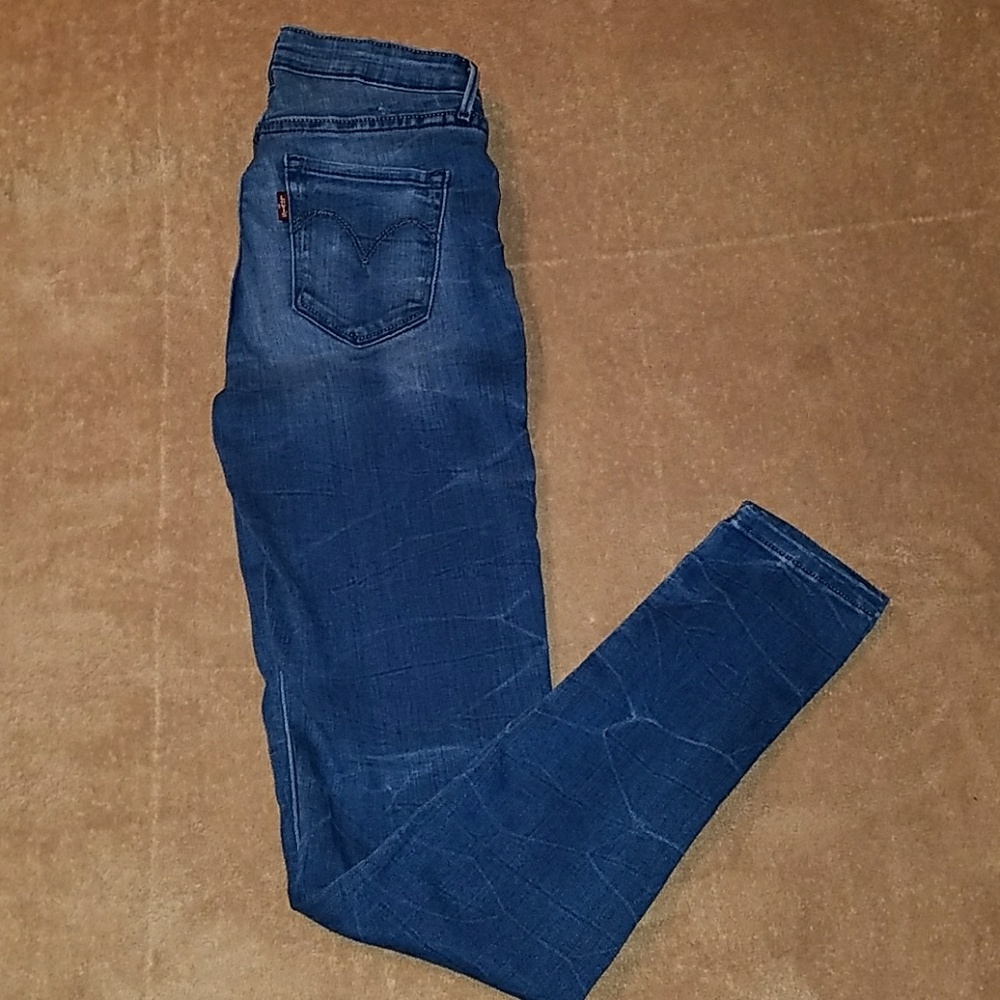 Levis jeans