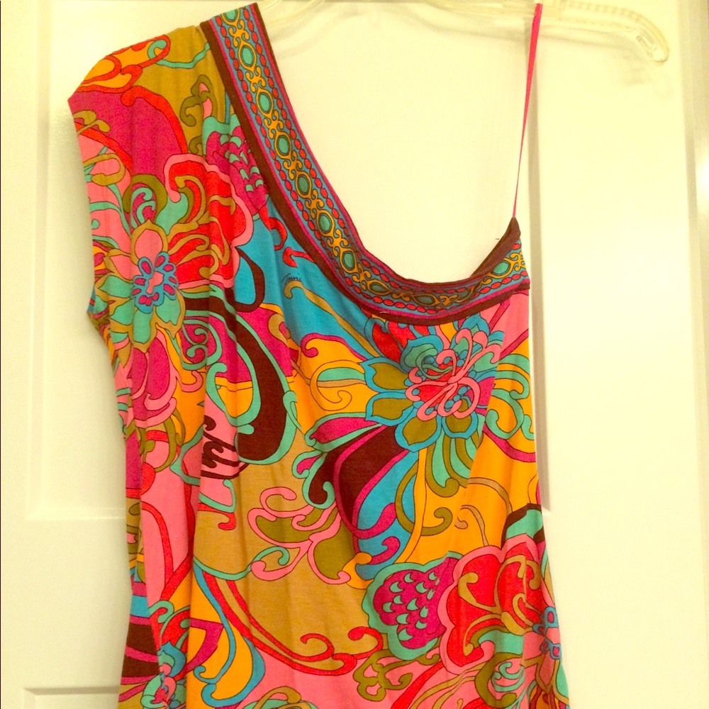 Trina Turk • One shoulder paisley pattern top