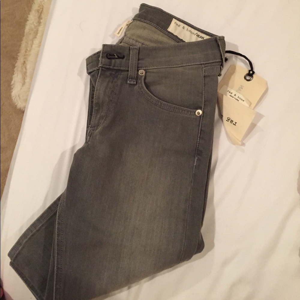 BRAND NEW rag & bone jeans